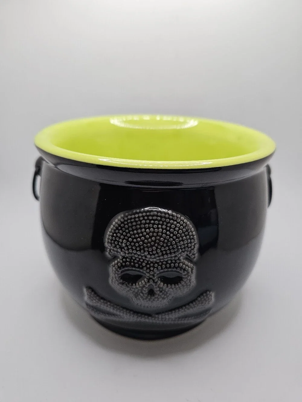 Yankee Candle Halloween Skull Cauldron Jar Candle Holdee Bowl